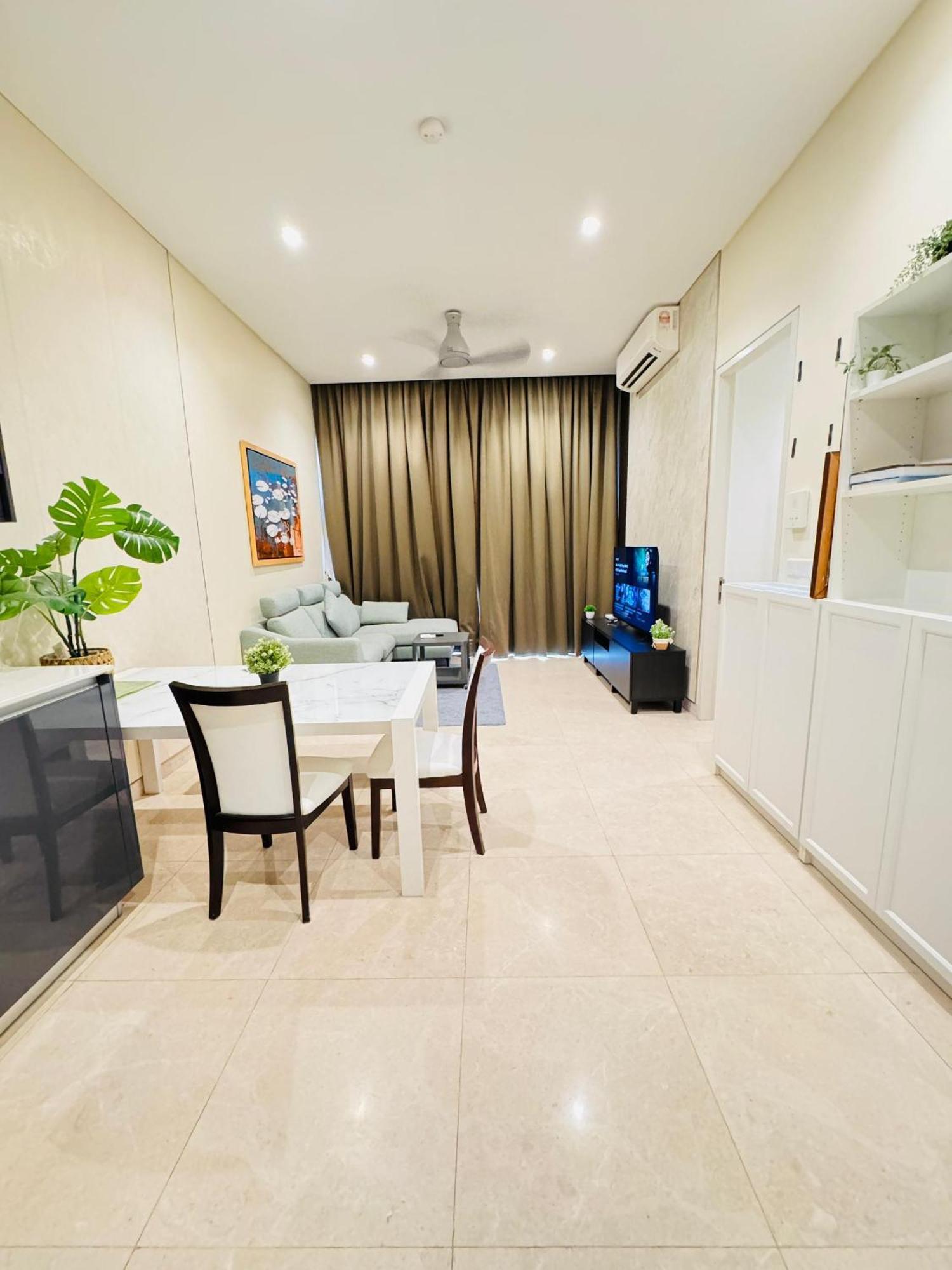 Lucentia Residence Has An Amazing Pool Κουάλα Λουμπούρ Εξωτερικό φωτογραφία